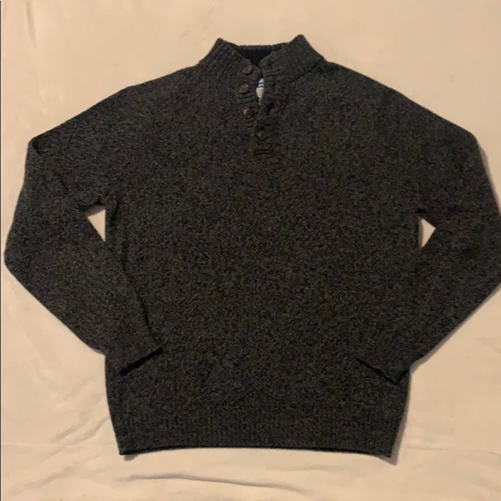 Grey sweater